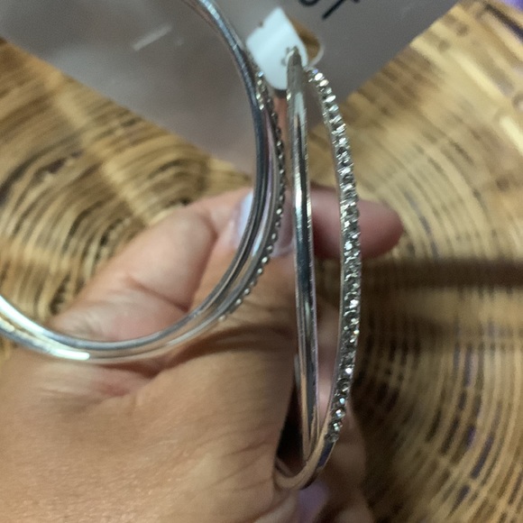 Nine West Silver Tone Rihanna Ariana Grande Inspired Big Hoop Earrings Wife Gift - Picture 6 of 8